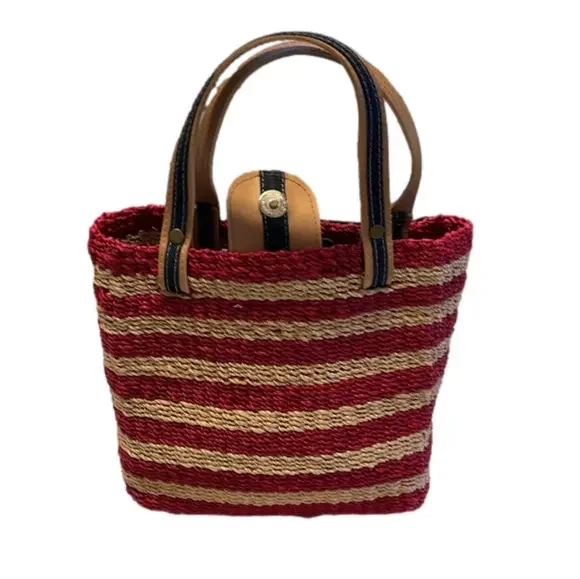 Amanda Smith New Small Straw Purse for the Occasion Sz 8” x 8.5” x 3” - Picture 2 of 6